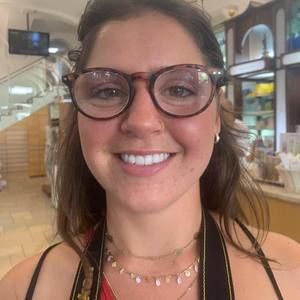 Meet your Posher, Grace